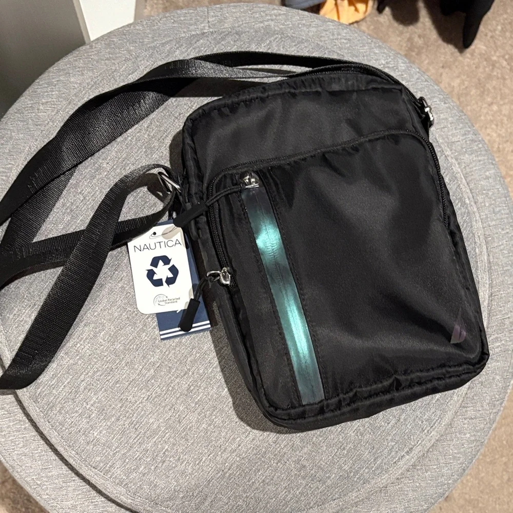 Nautica Brand Icon Crossbody